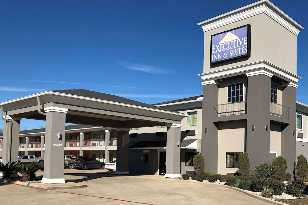 Executive Inn & Suites Joaquin photo 35