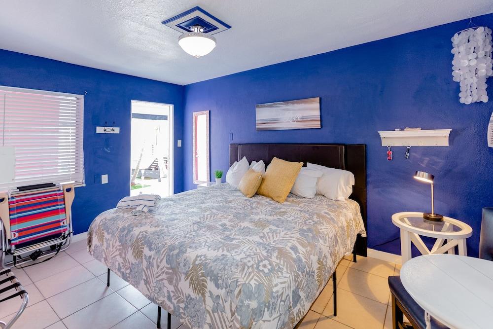 Cabanas of Treasure Island photo 34