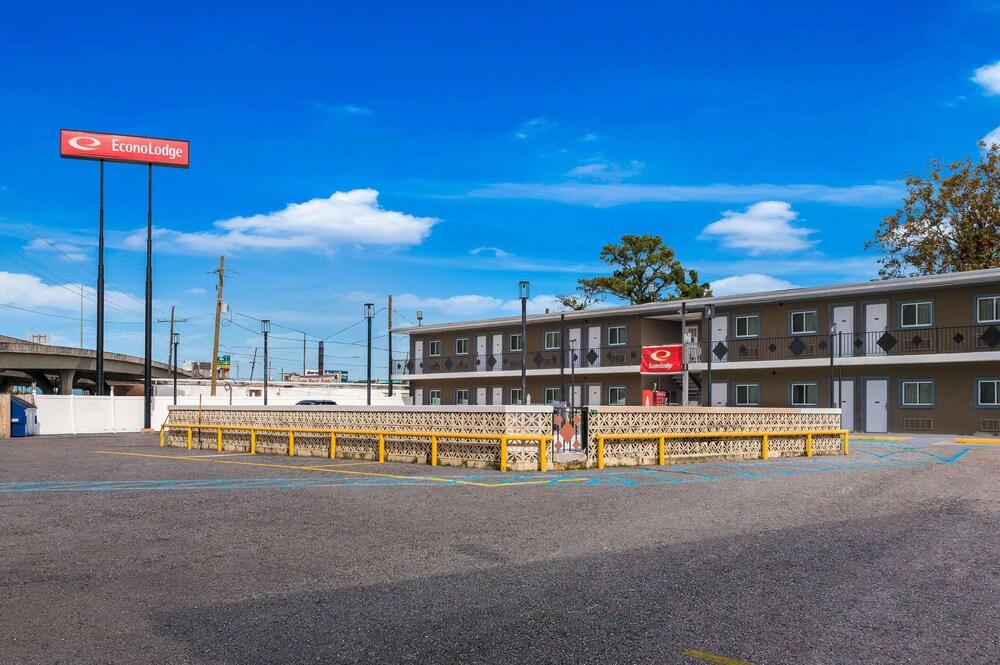 Econo Lodge Gretna - New Orleans photo 23