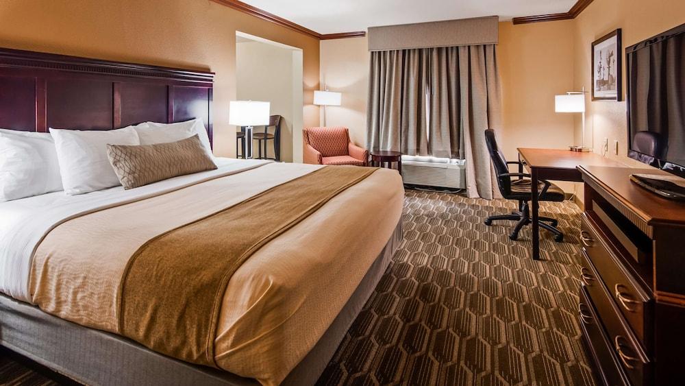 Best Western Granbury Inn & Suites photo 9