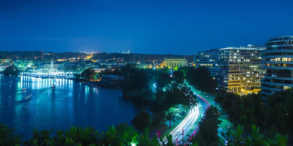 The Watergate Hotel photo 43