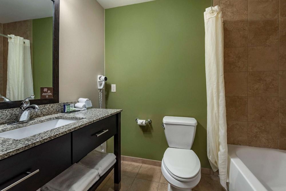 Sleep Inn & Suites Oakley I-70 photo 23