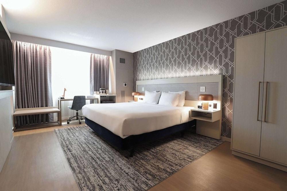 Radisson Plaza Hotel at Kalamazoo Center photo 17