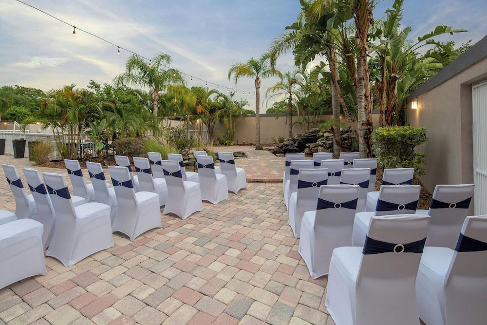 Courtyard by Marriott Tampa Oldsmar photo 48