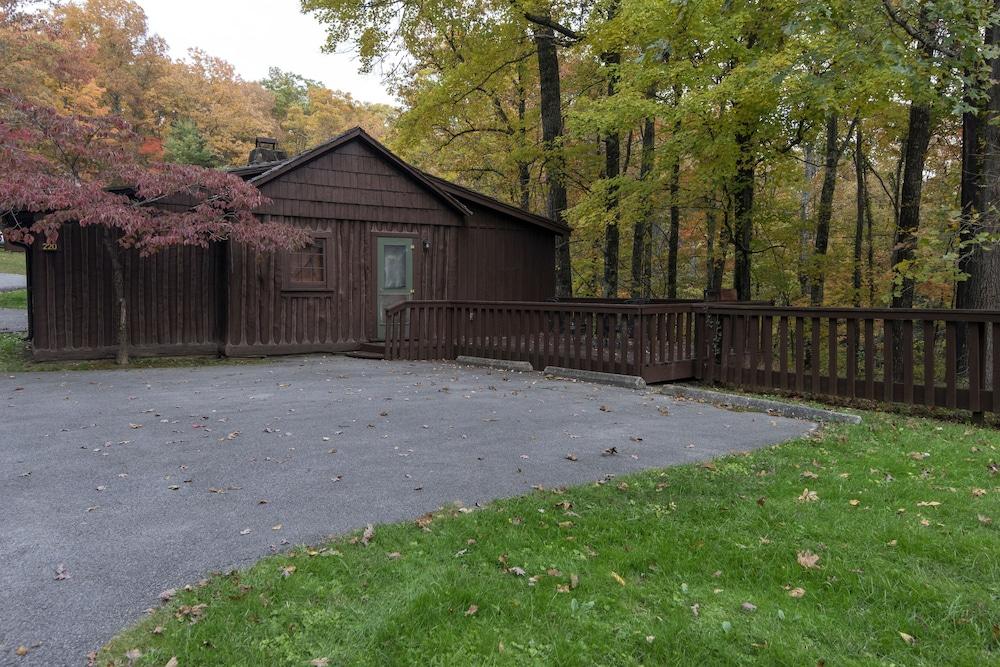 Pine Mountain State Resort Park photo 20