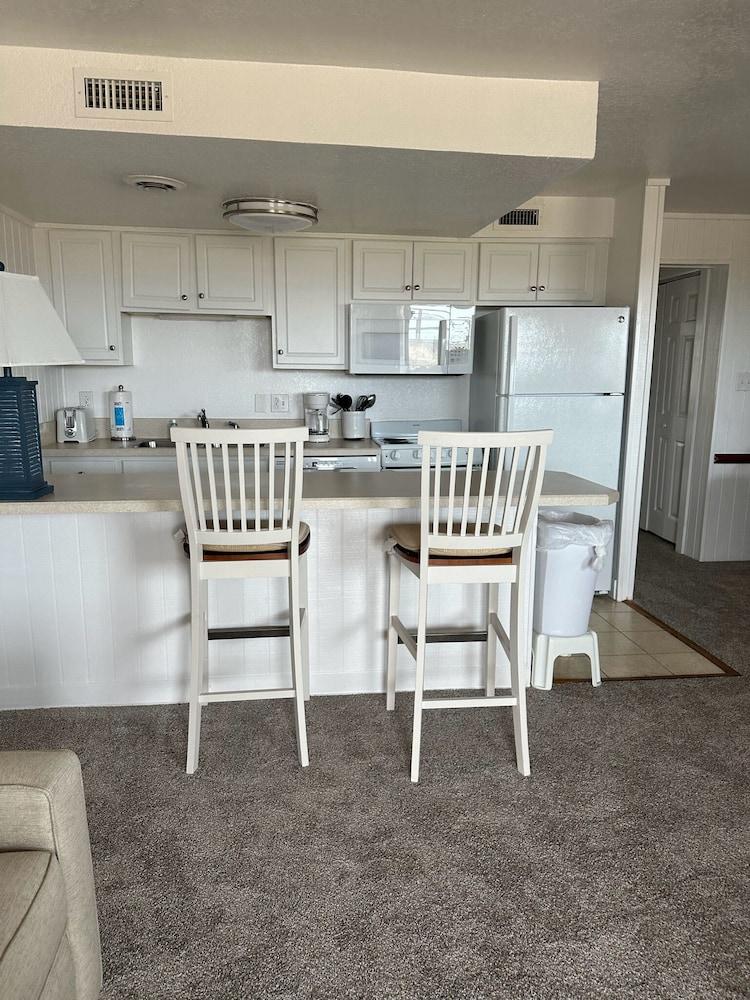 Outer Banks Beach Club photo 12