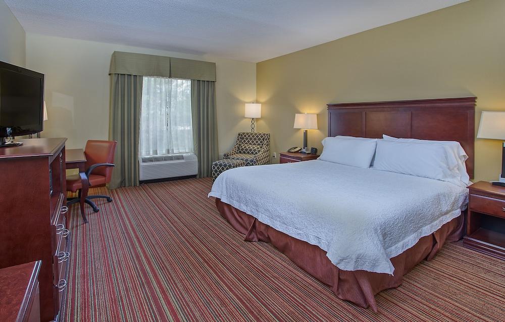 Hampton Inn Covington, GA photo 5