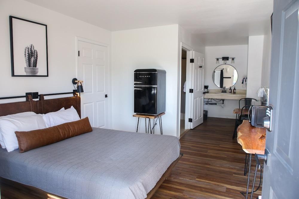 Trailhead Cabins & Lodging photo 19