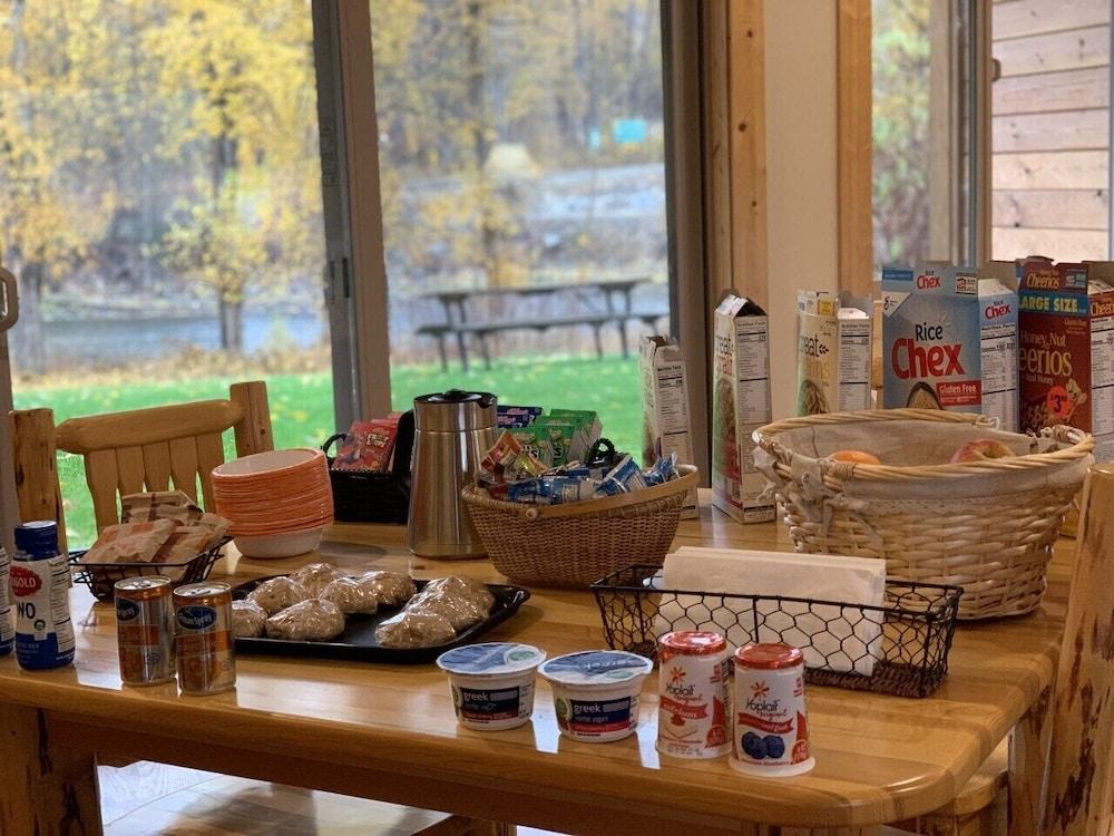 Methow River Lodge & Cabins photo 9