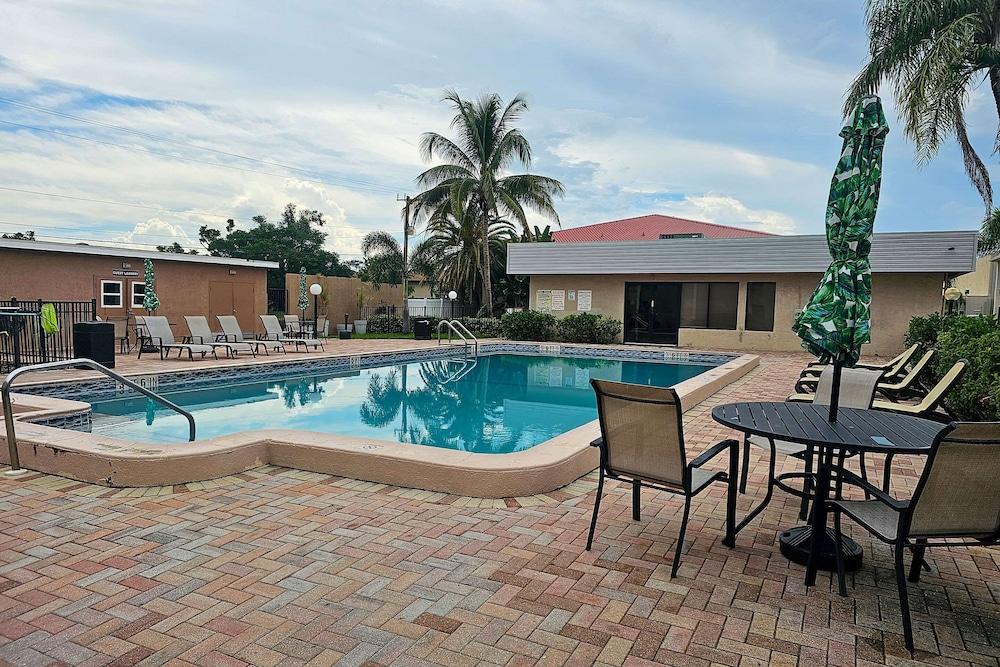 Quality Inn Fort Myers Cape Coral photo 11