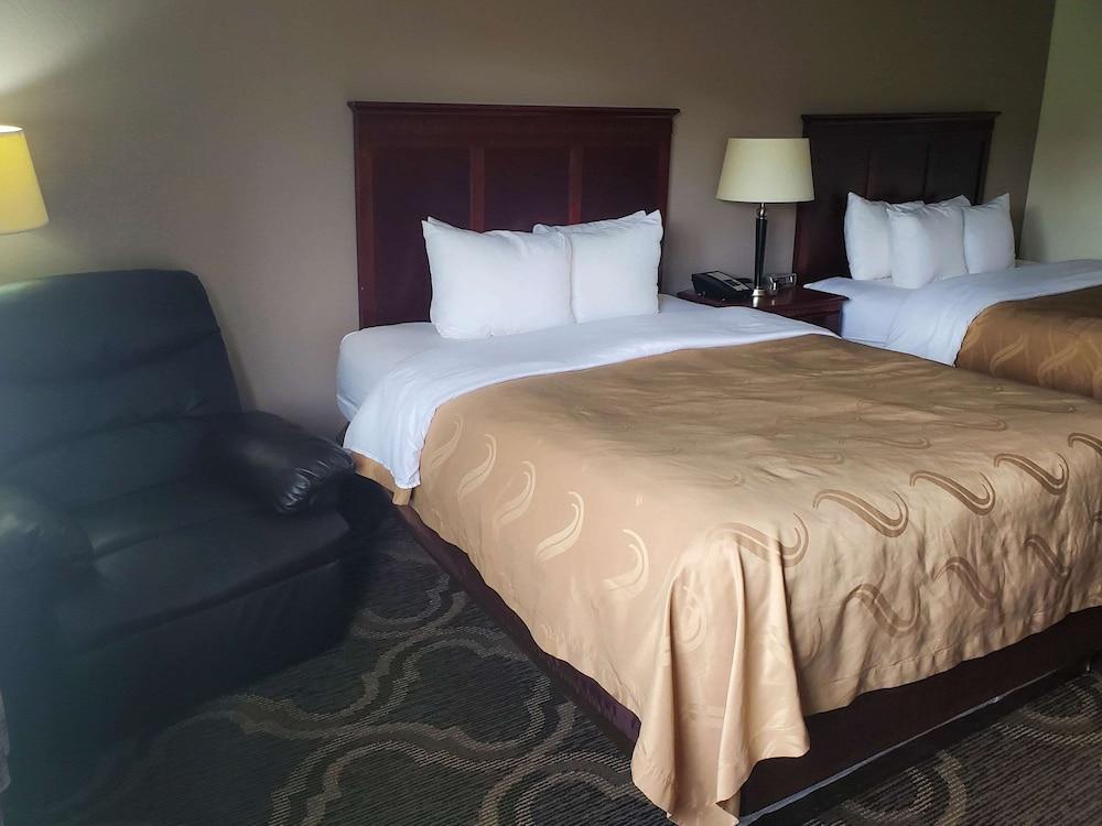 Quality Inn Prattville I-65 photo 10