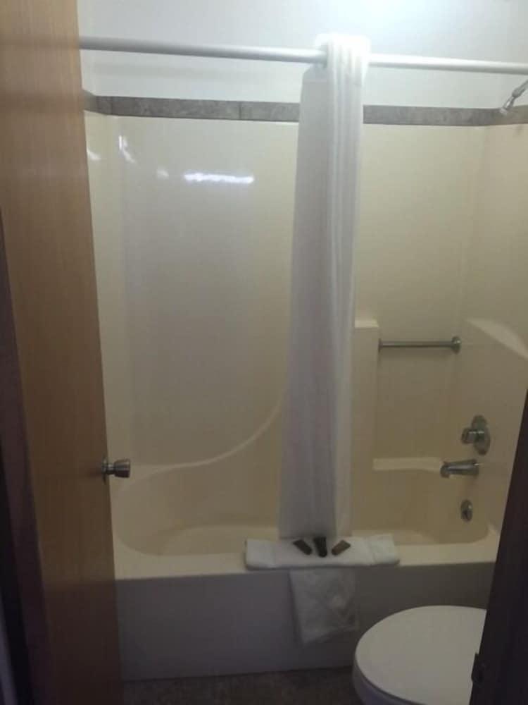 Whispering Sands Motel photo 8