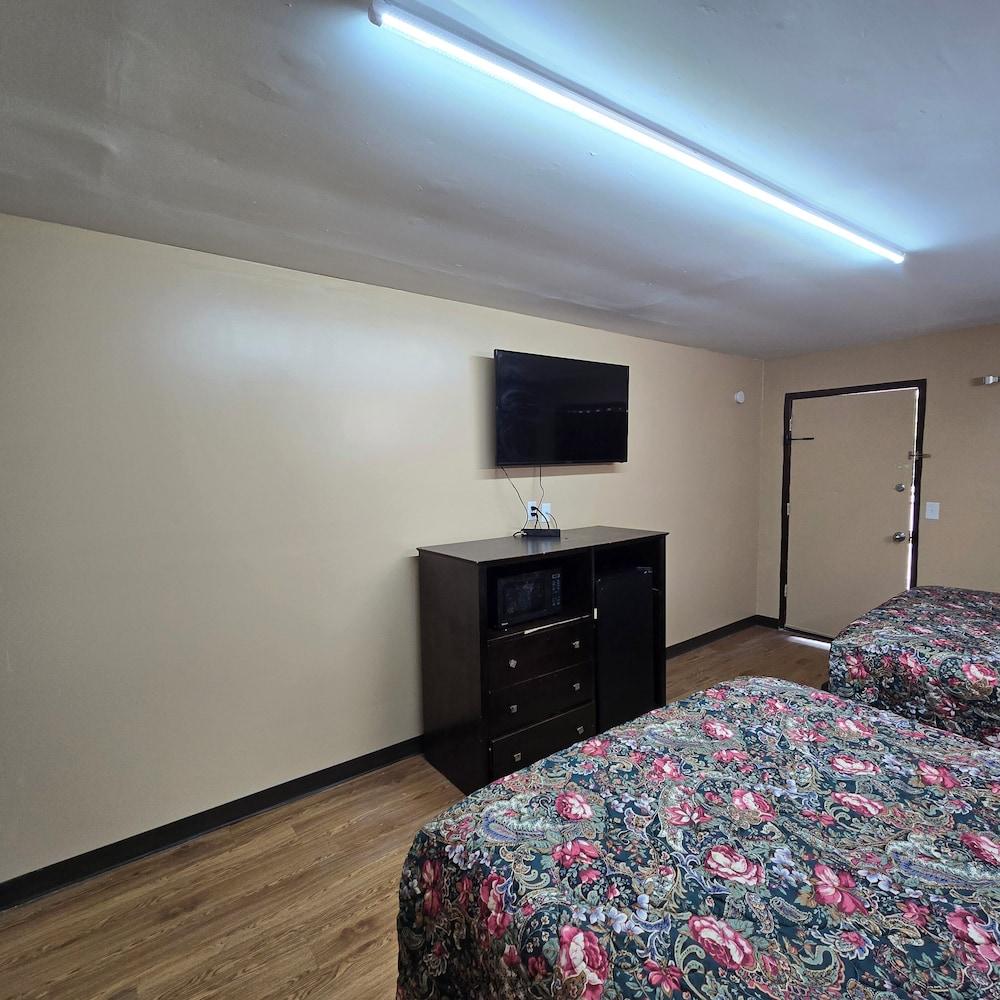 Candle Light Motel photo 4