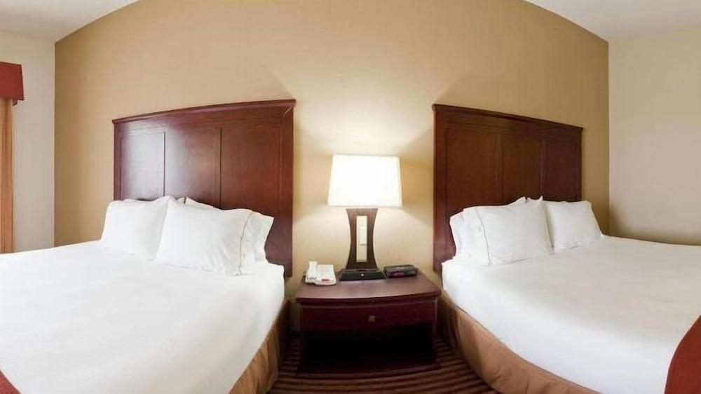Holiday Inn Express Amarillo South by IHG photo 6