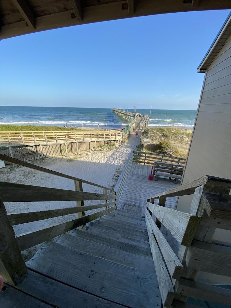 Seaview Pier and Motel photo 4