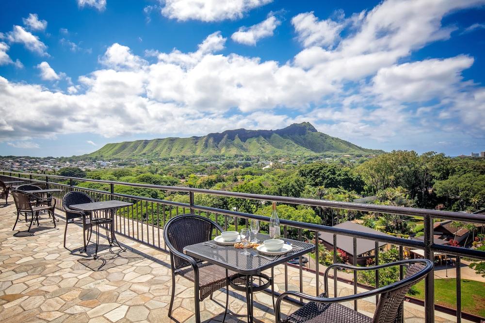 Castle at Waikīkī Grand photo 30