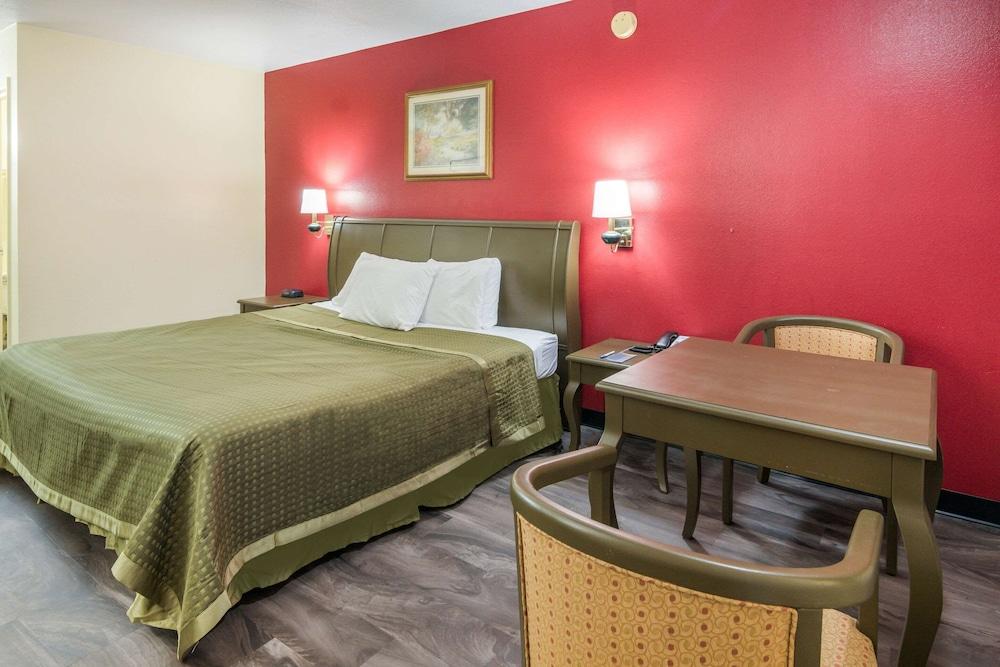 Rodeway Inn Ranger I-20 photo 5