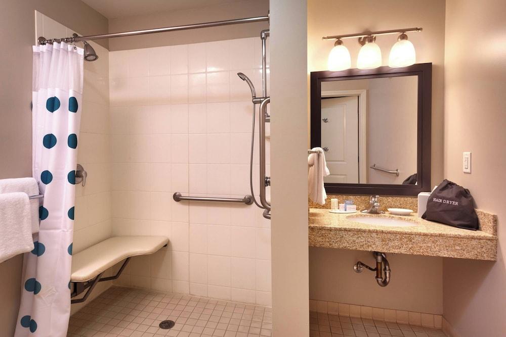 Towneplace Suites Marriott Meridian photo 17
