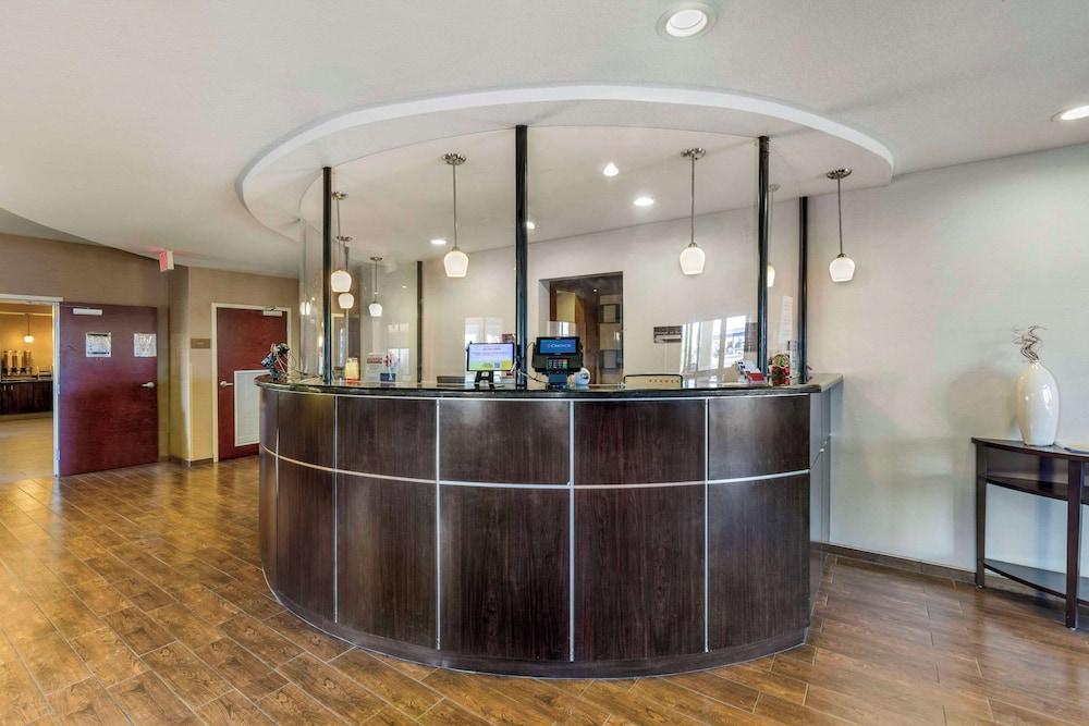 Comfort Suites Blythe photo 2