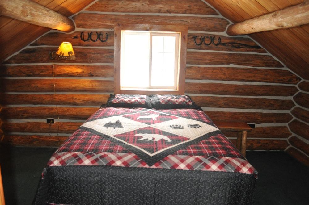 Crooked Creek photo 5