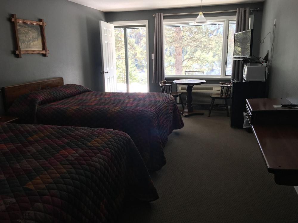 Rimrock Lodge photo 21
