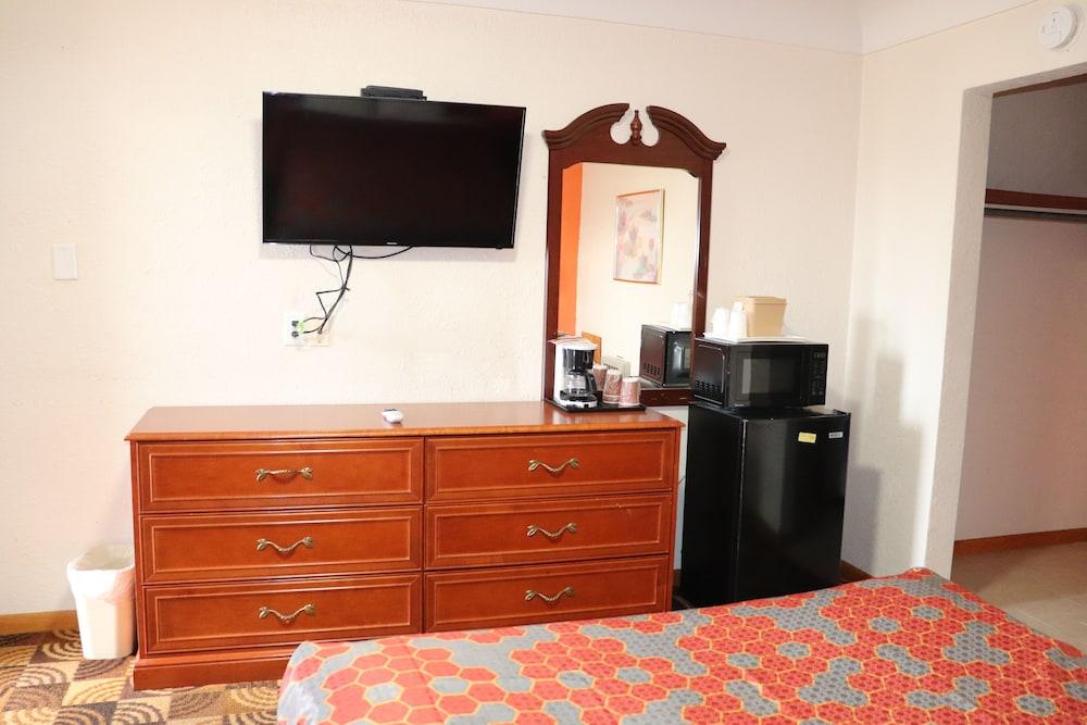 Best Nights Inn photo 7