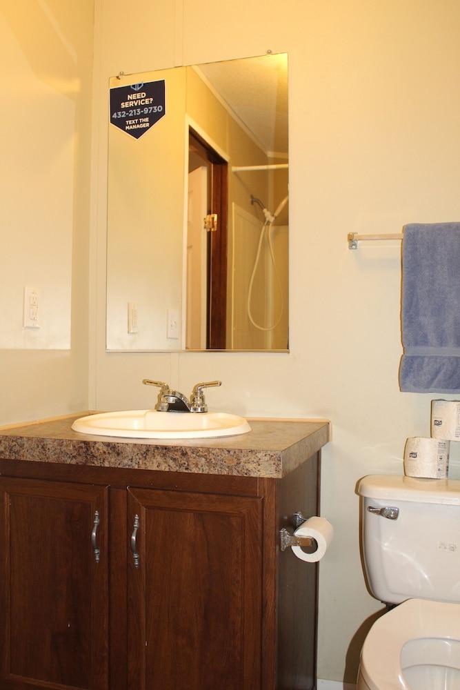 Target Hospitality-Orla North Lodge photo 10