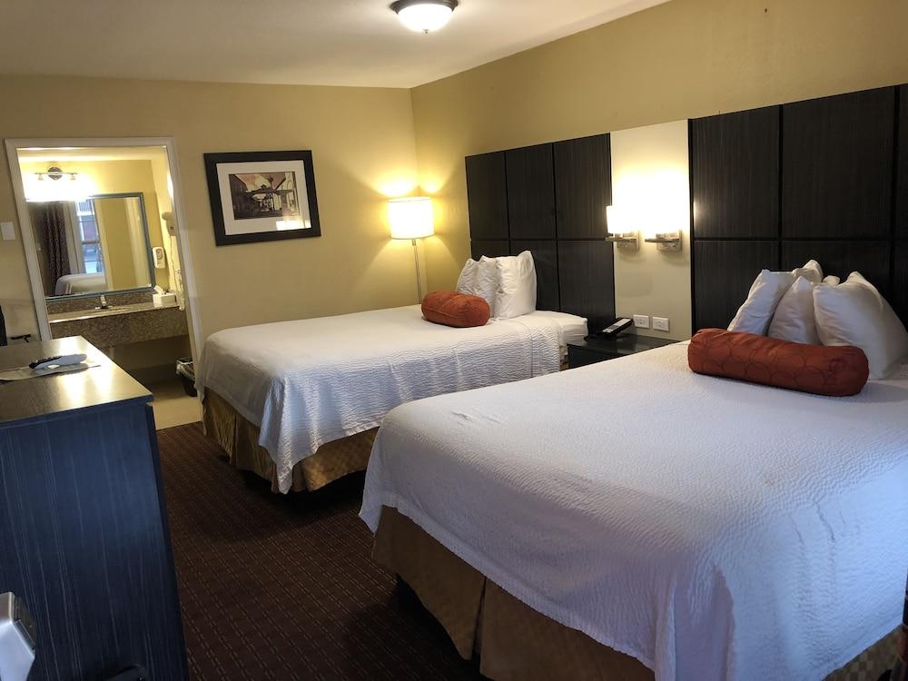San Marco Inn East photo 14