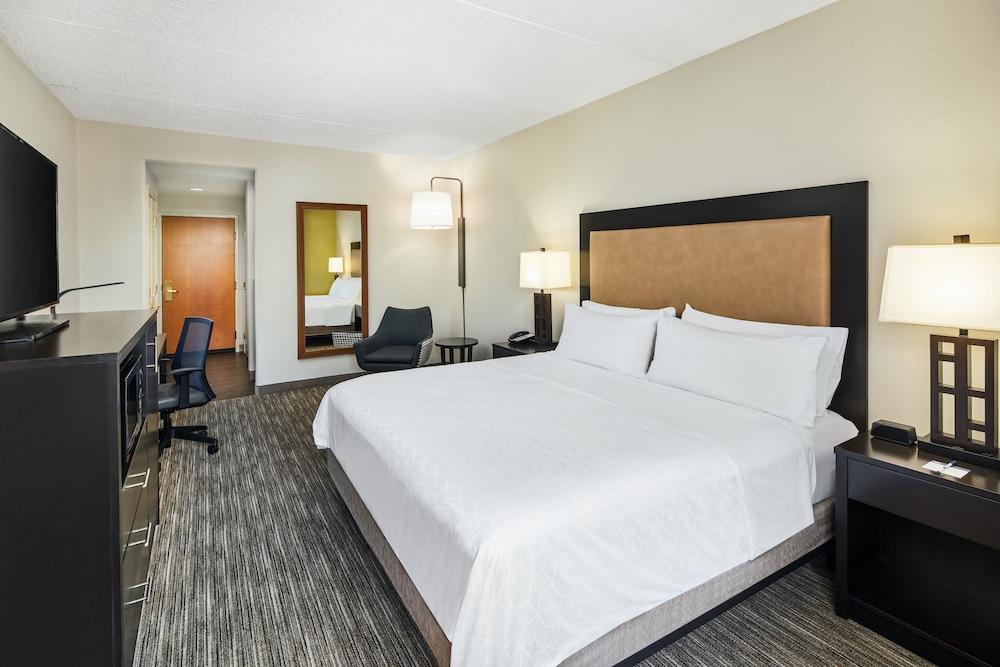 Holiday Inn Express & Suites Jacksonville SE- Med Ctr Area by IHG photo 4