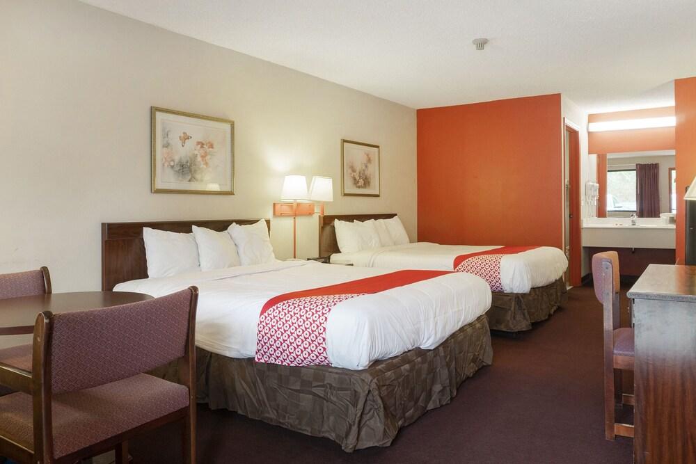 Days Inn by Wyndham Adairsville photo 6
