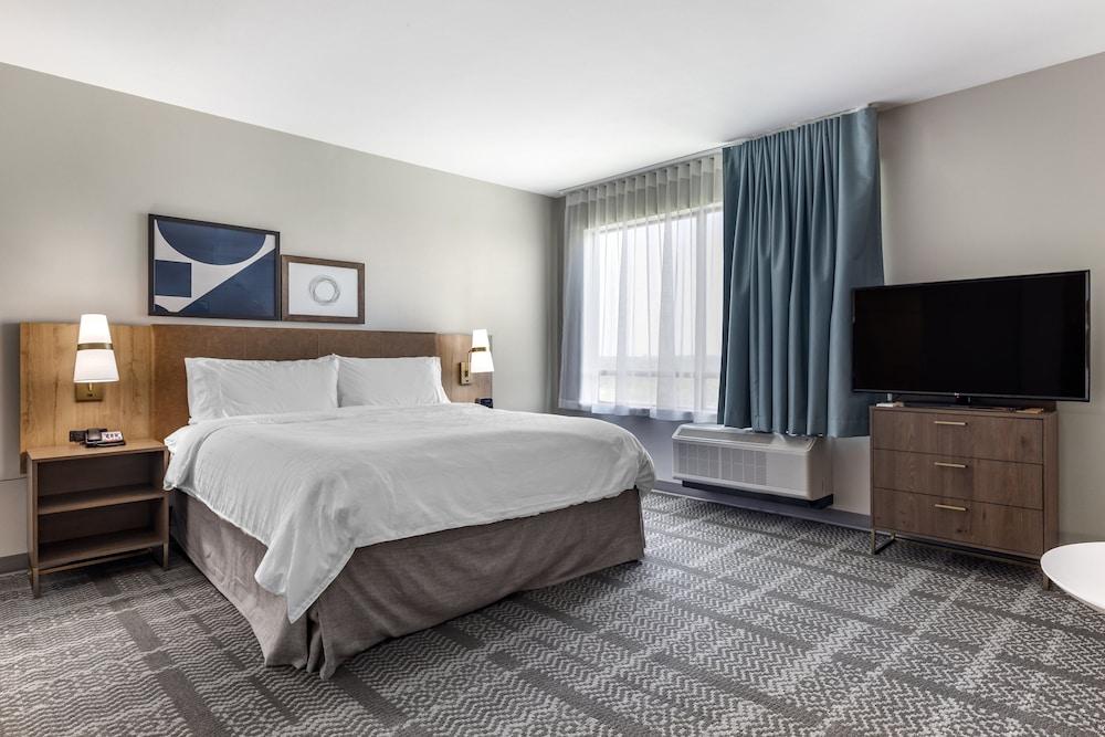 Staybridge Suites Dallas Grand Prairie by IHG photo 16
