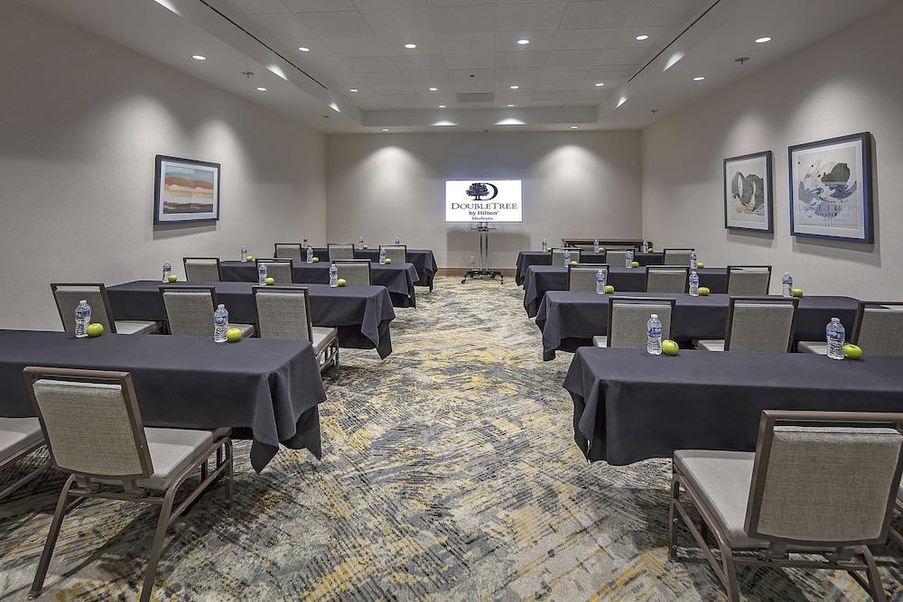 DoubleTree by Hilton Hotel Modesto photo 63