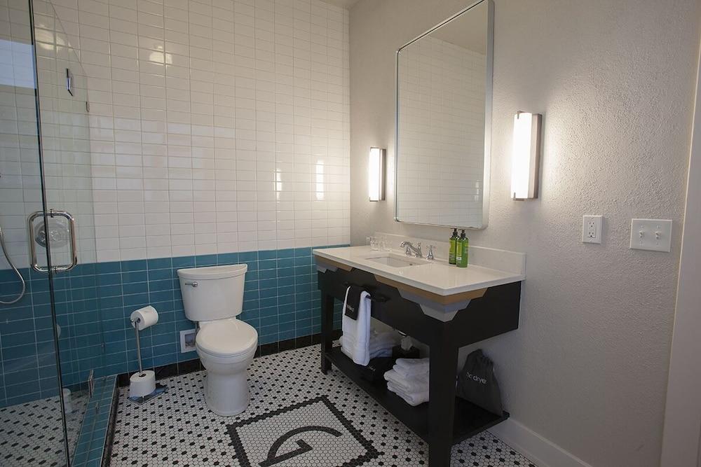 Greyhound Inn photo 58