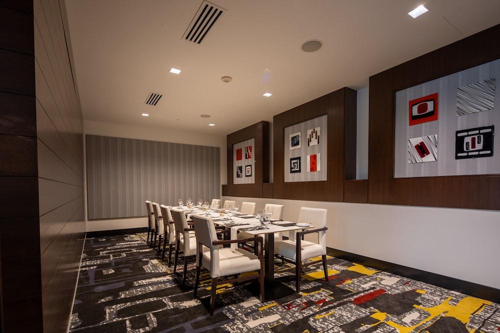 The Hotel at Kirkwood Center photo 28