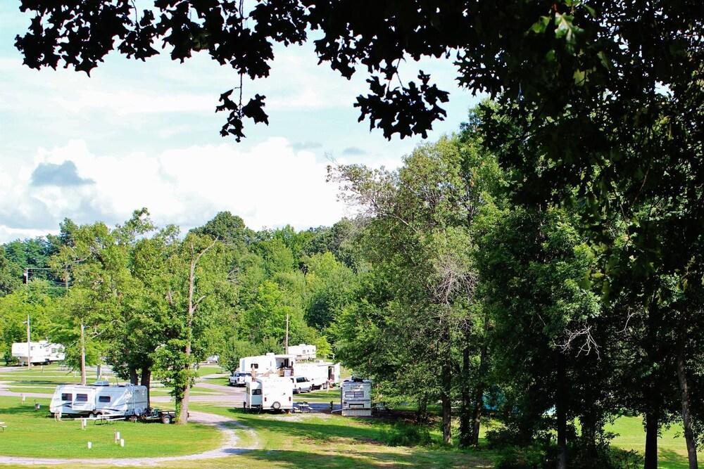Kentucky Lake Resort & RV Park photo 9