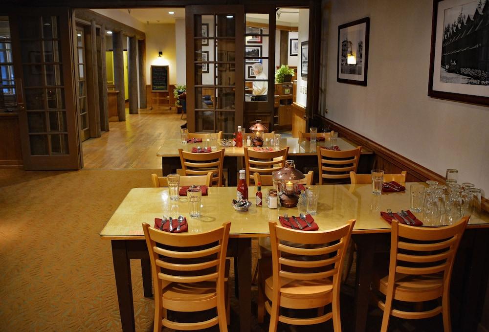 National Park Inn photo 32