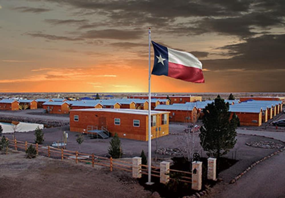 Target Hospitality-Pecos South Lodge photo 1