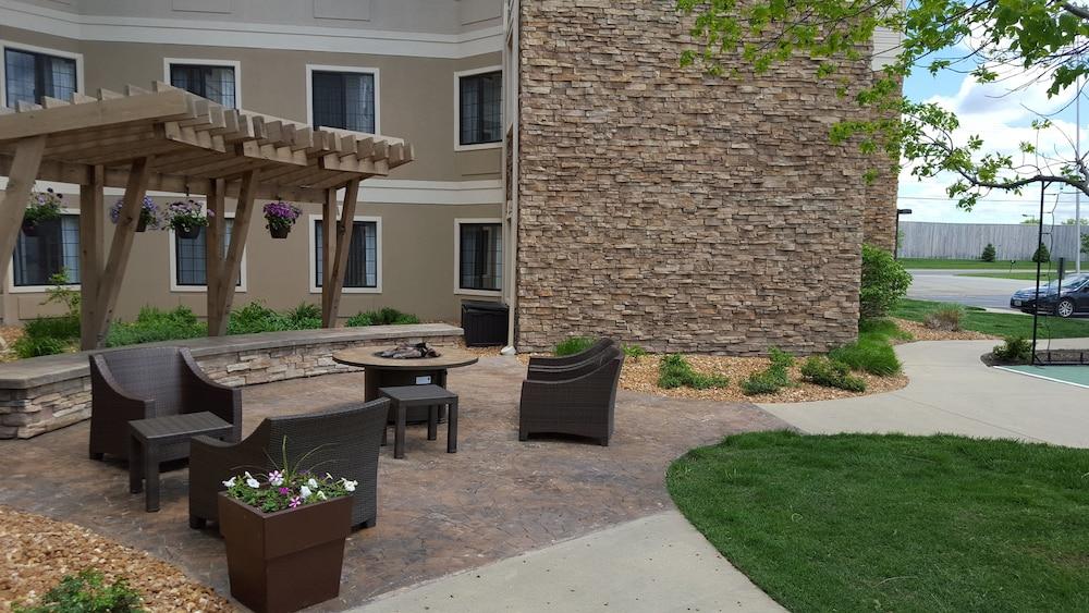 Staybridge Suites South Springfield by IHG photo 42