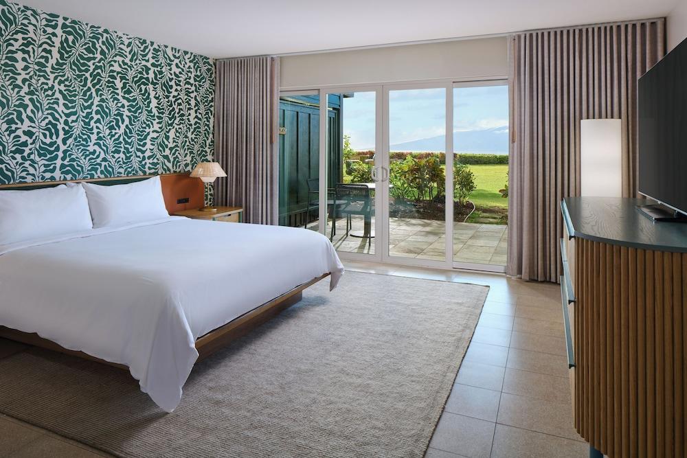 Royal Lahaina Bungalows & Spa photo 16