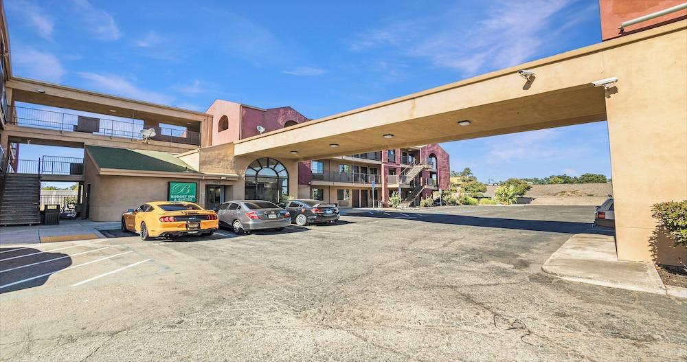 Budget Inn and Suites photo 26