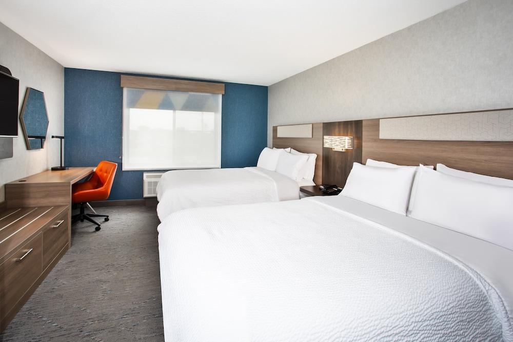 Holiday Inn Express Hotel & Suites Belleville by IHG photo 19