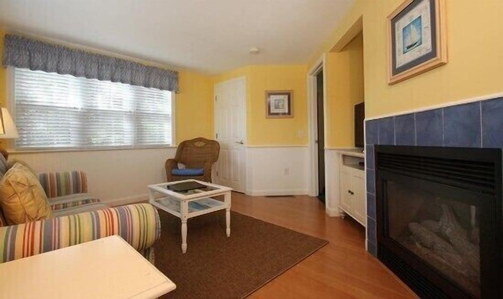 Colonial Acres Resort photo 24