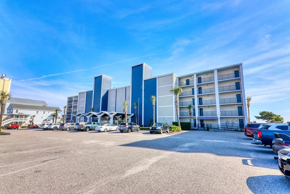 Blockade Runner Motor Inn photo 22
