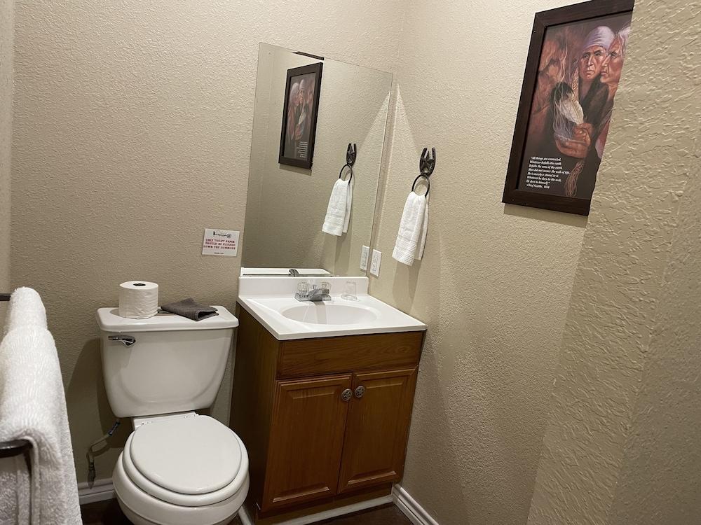 The Ranch Suites photo 33