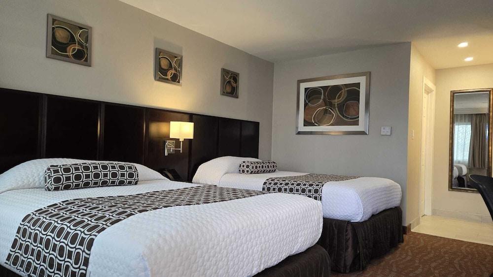 The Snoozzz Inn photo 12