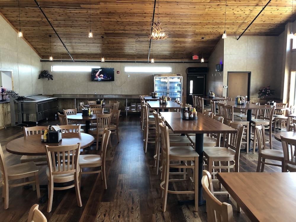 Target Hospitality-Pecos South Lodge photo 34