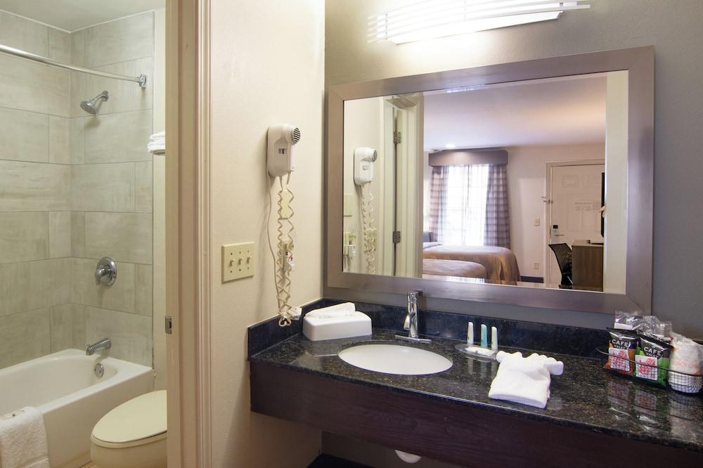 Quality Inn Lagrange East I-85 photo 10
