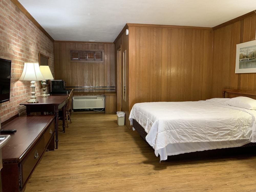 Lincoln Lodge photo 11
