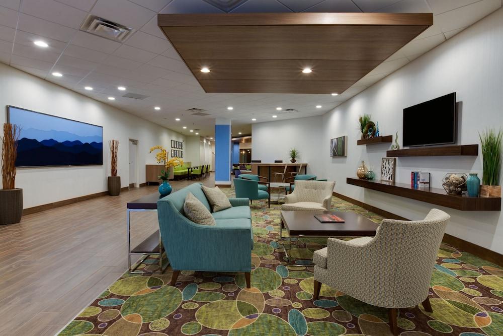 Holiday Inn Express Wilkesboro by IHG photo 34