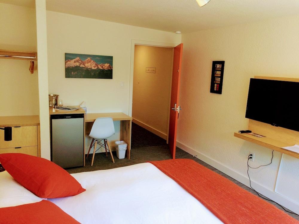 Heliotrope Hotel photo 14